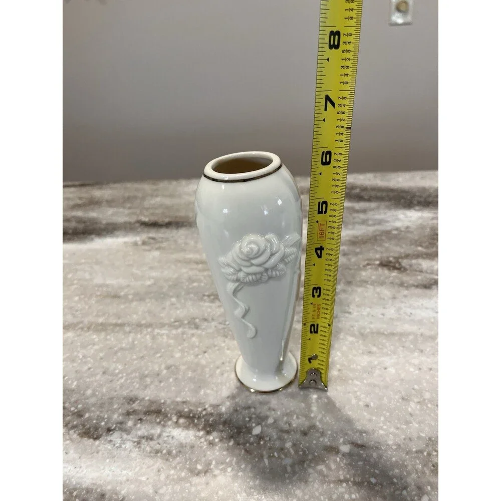 Rose Blossom Bud Vases, Ivory 24k Gold trim 5.75